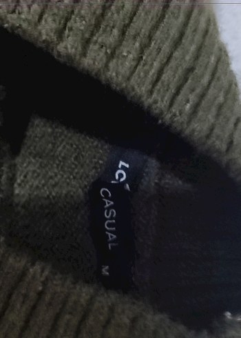 Düğmeli yeşil Boğazlı Kadın Yün Kazak - Görsel 4