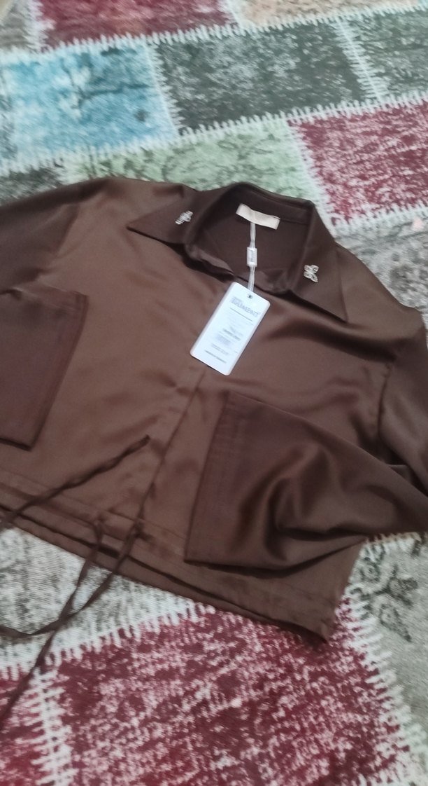 Düğmeli Kahverengi Kadın Gömlek - Görsel 3