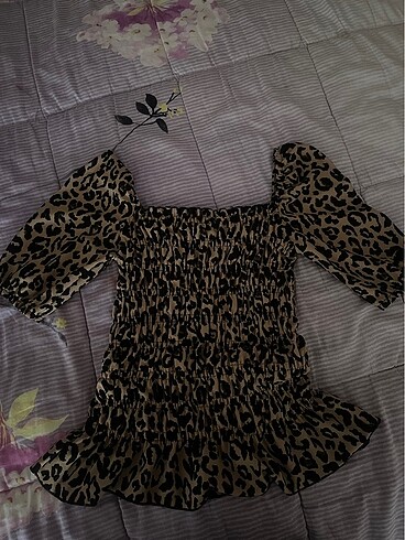 Diğer leoparlı bluz