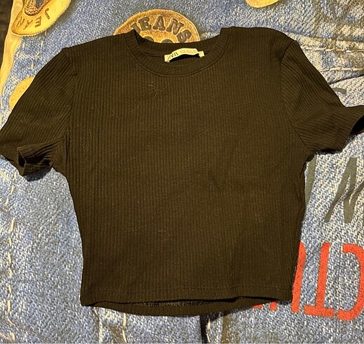 s Beden Zara Siyah Crop Top