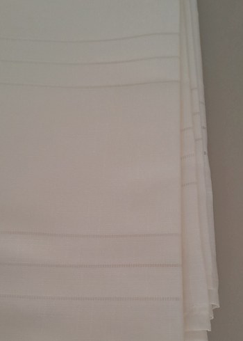 Krem Dertsiz Masa Örtüsü - Görsel 4