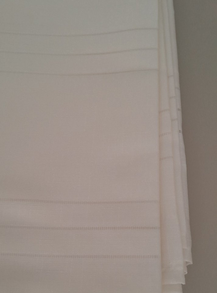 Krem Dertsiz Masa Örtüsü - Görsel 4