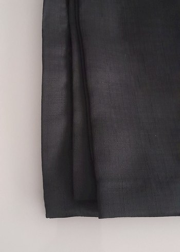 Siyah Desensiz Sade Dertsiz Masa Örtüsü - Görsel 3