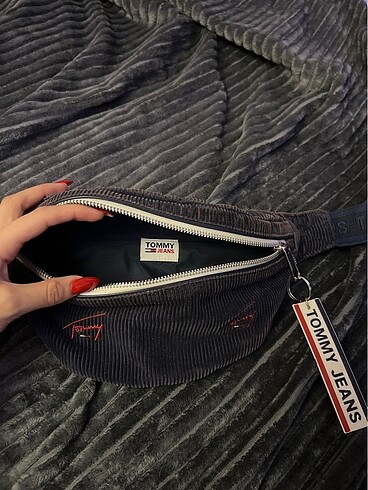  Beden lacivert Renk Orjinal Tommy Jeans Bel cantasi