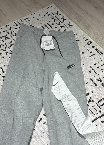 Nike faturalı orjinal xs beden 2023 model tech fleece - Görsel 4