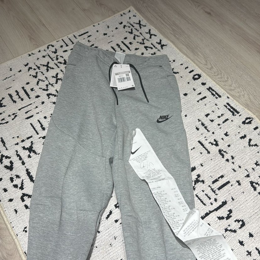 Nike faturalı orjinal xs beden 2023 model tech fleece - Görsel 4