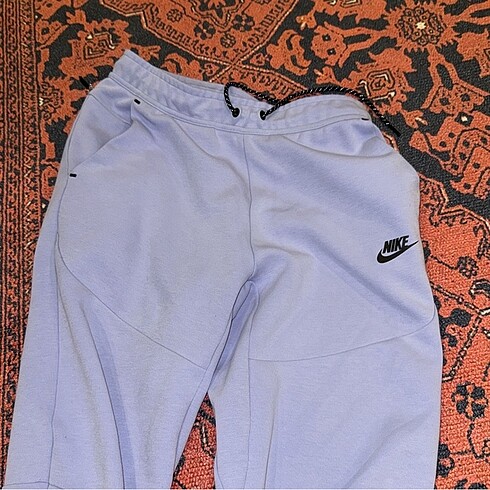 Nike Lila tech fleece