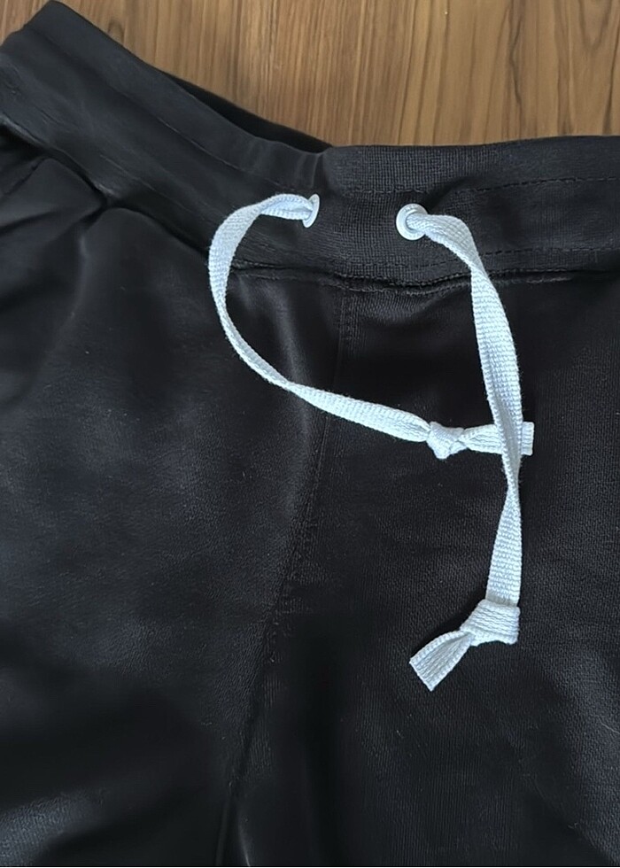 Nike frenchterry şort barcından - Görsel 3