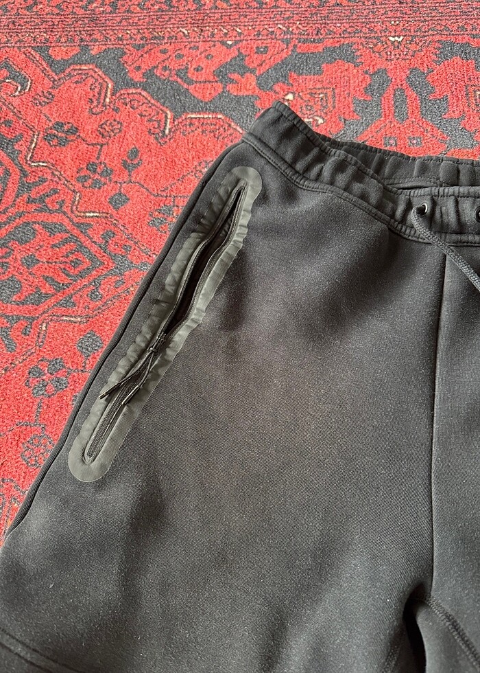 Nike tech fleece siyah barcından sıfır gibi - Görsel 3