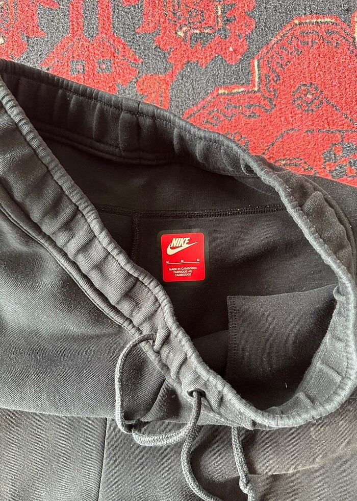Nike tech fleece siyah barcından sıfır gibi - Görsel 4
