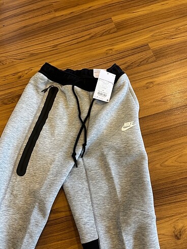s Beden Nike panda tech fleece eşofman altı
