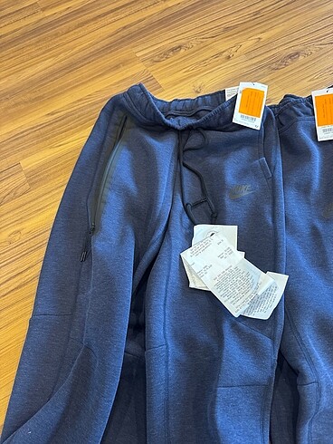 Nike lacivert tech fleece alt