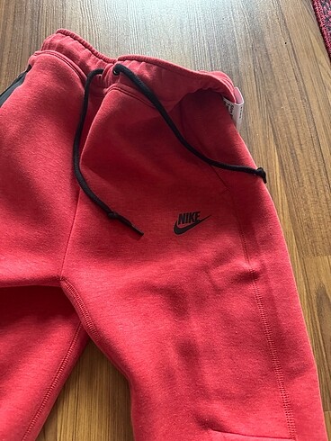 s Beden kırmızı Renk kırmızı tech fleece eşofman