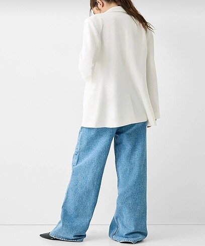 l Beden BERSHKA