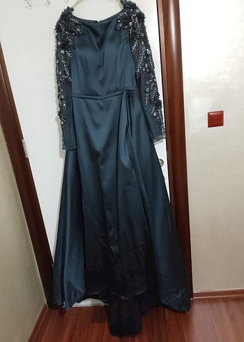 Nakış Detaylı Lacivert Uzun Abiye Elbise - Görsel 4