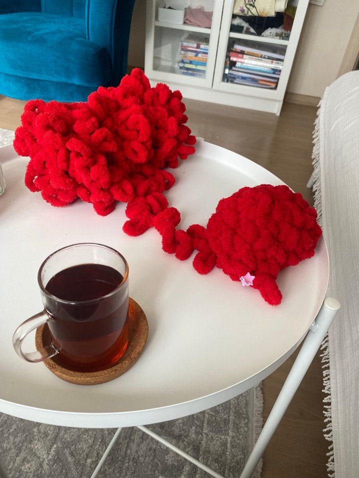 Kırmızı Kalp Şeklinde Peluş yastık - Görsel 3