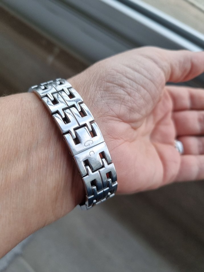 Guess collection modern şık kadın Kol Saati - Görsel 3