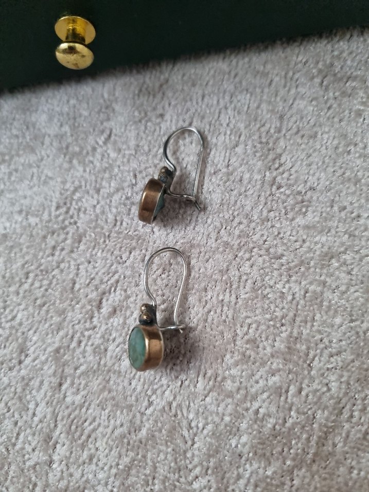 925 ayar gümüş kök zümrüt taşlı otantik küpe - Görsel 3