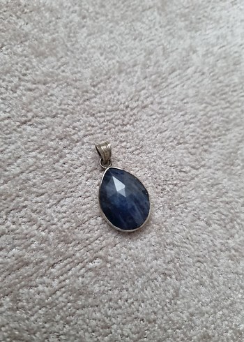 Safir taşlı gümüş kolye ucu