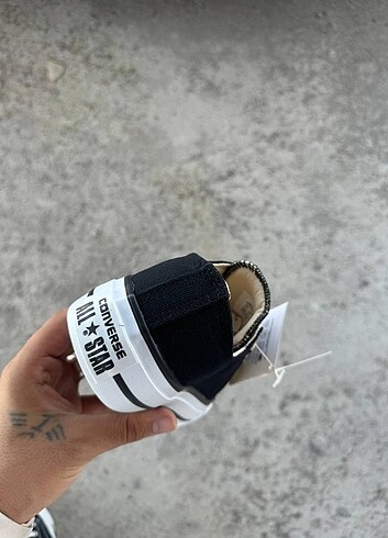 39 Beden Converse lift PLATFROM siyah Kutulu etiketli barkodlu QR kodu