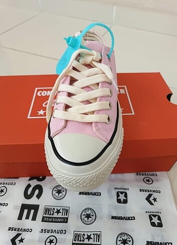 Converse Chucky Taylor 70 Kutulu etiketli barkodlu İthal QR ko
