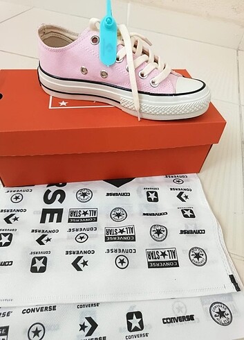 38 Beden pembe Renk Converse Chucky Taylor 70 Kutulu etiketli barkodlu İthal QR ko