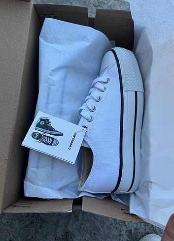 Converse lift platform 3 cm taban yüksekliği Tam kalıp Kutulu