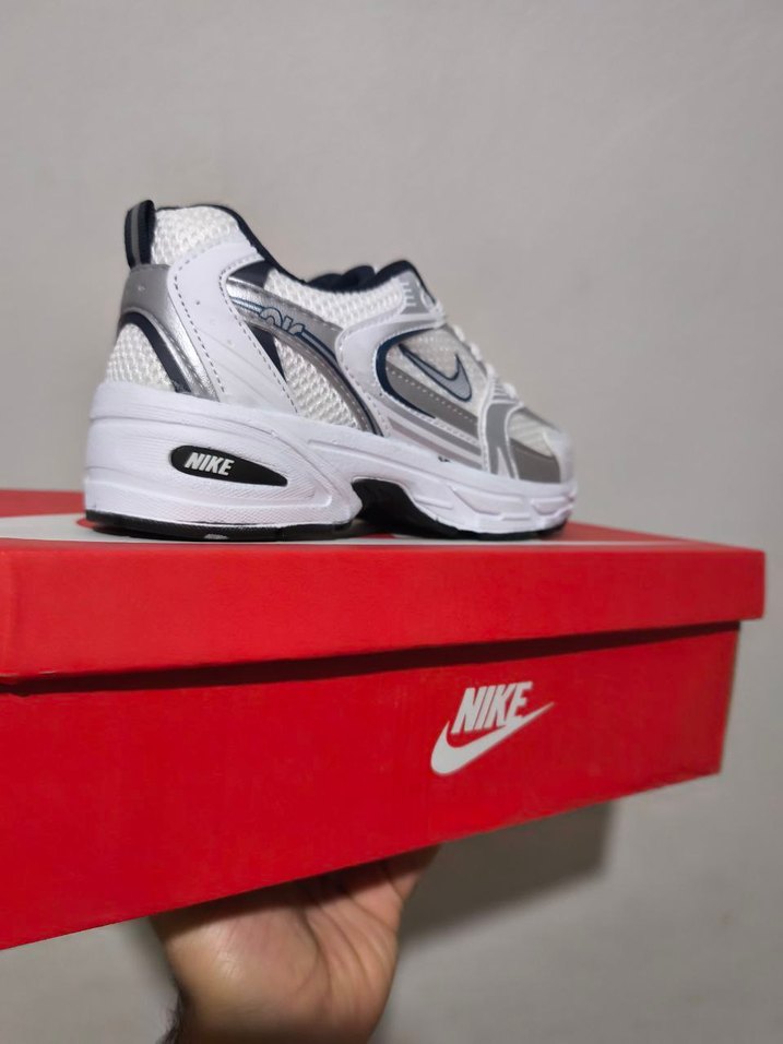 Nike Beyaz Kadın Spor Ayakkabı - Görsel 3