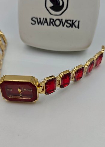Swarovski Kırmızı Renkli Kadın Kol Saati - Görsel 4