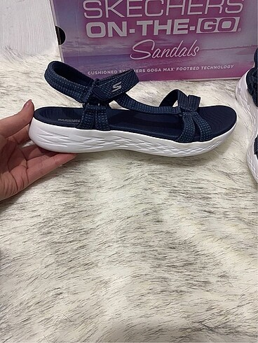 38 Beden Skechers sandalet