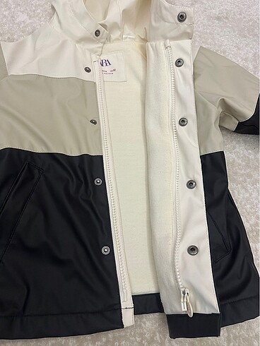 Yağmurluk - Görsel 2