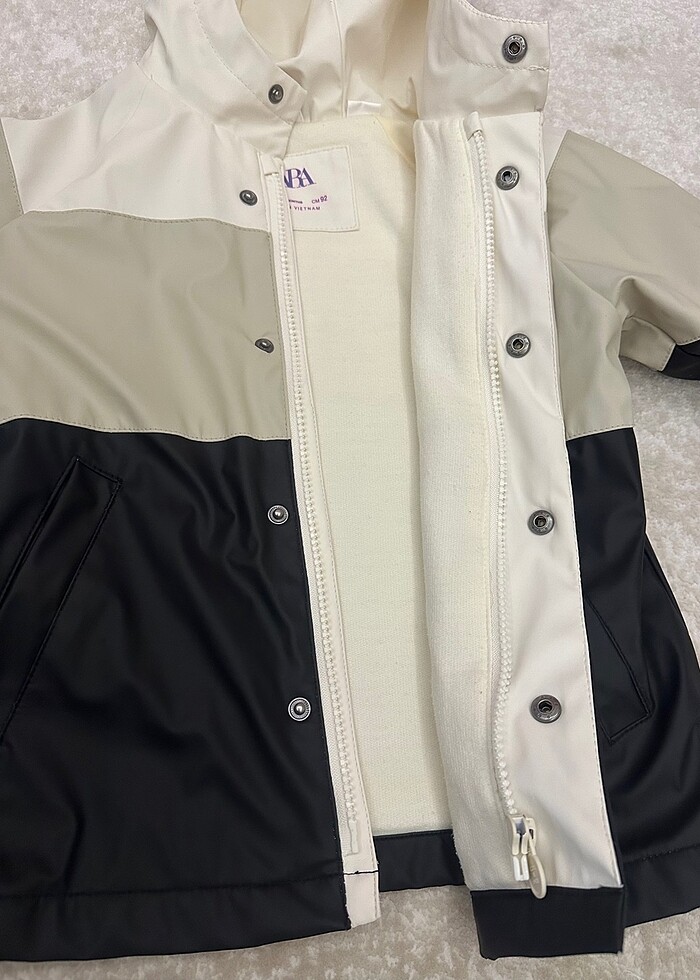 Yağmurluk - Görsel 2