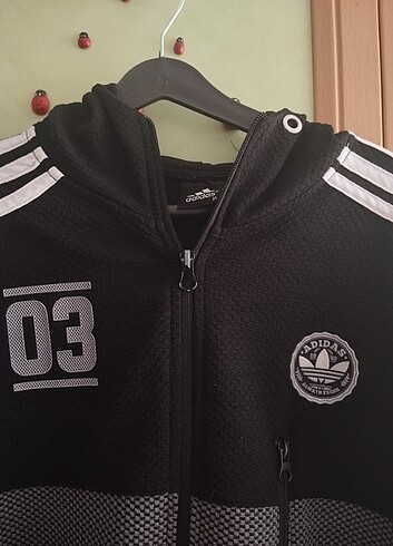Adidas ERKEK ADİDAS FERMUARLI KAPŞONLU ÜST