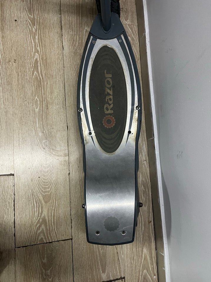 Gri Razor Çocuk Scooterı - Görsel 4