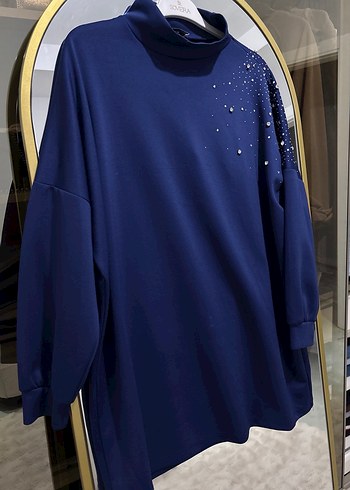Mavi Payetli Boğazlı Kadın Tunik - Görsel 2
