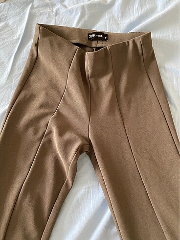 Zara Zara Yırtmaçlı