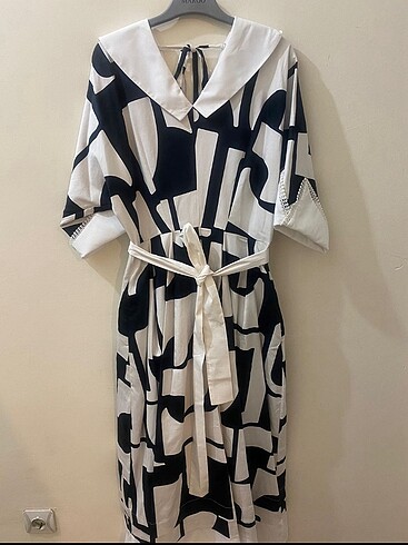 Sıfır yandan cepli çan elbise - Görsel 6