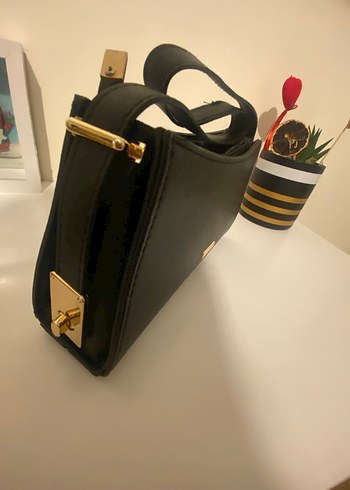 Siyah Deri Tokalı Kadın Çanta - Görsel 8