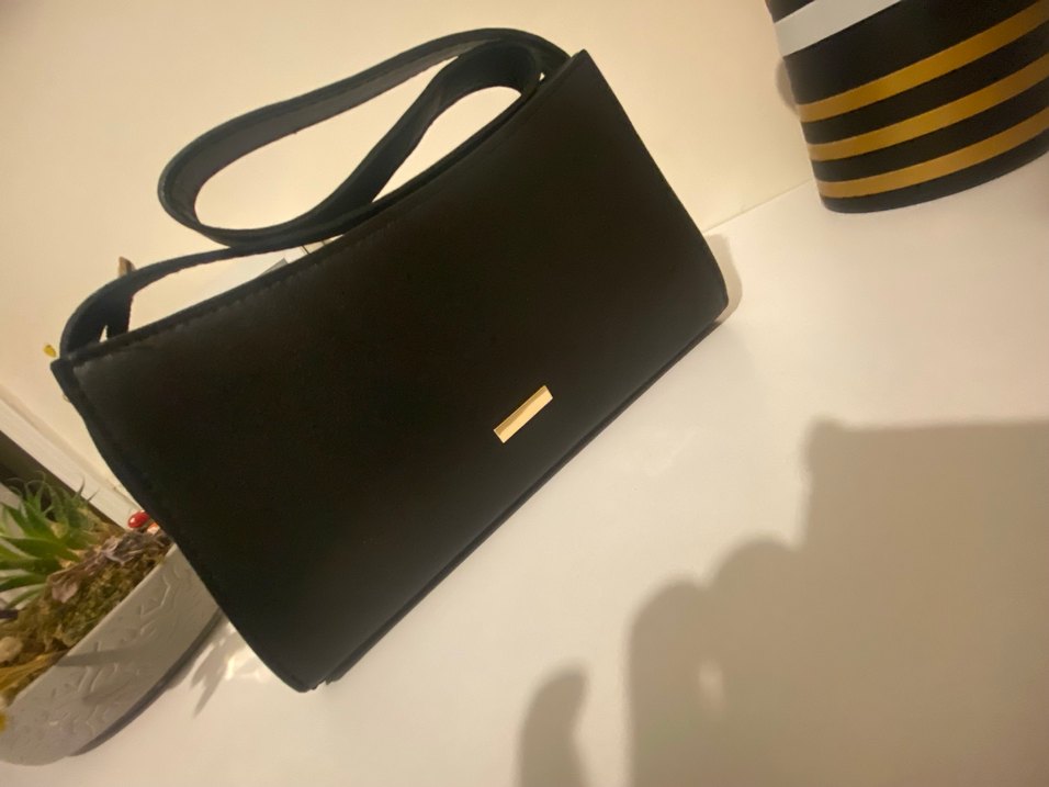 Siyah Deri Tokalı Kadın Çanta - Görsel 4