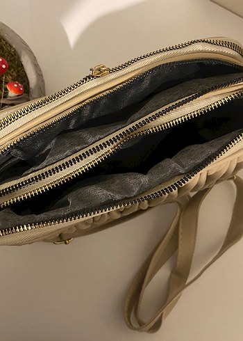 Bej Fermuarlı Kadın Çanta - Görsel 3