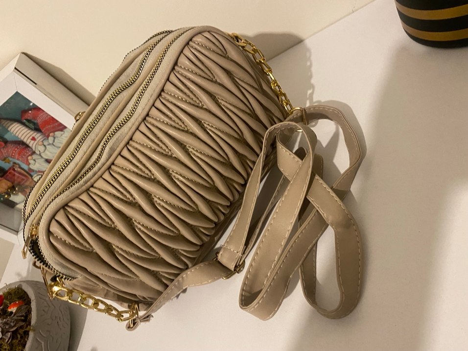 Bej Fermuarlı Kadın Çanta - Görsel 4