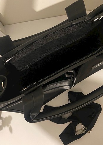Siyah Deri Fermuarlı Kadın Omuz Çantası - Görsel 3