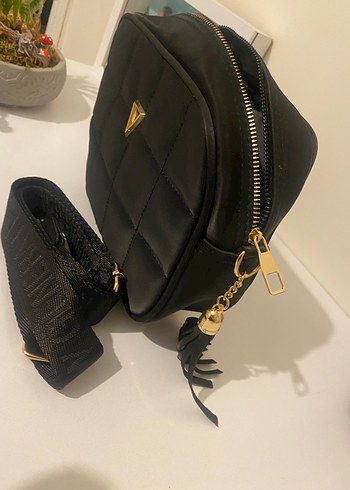 Siyah Deri Kadın Omuz Çantası - Görsel 4