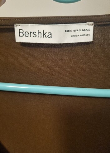 s Beden Bershka Üst