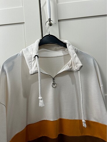 LC Waikiki Sweatshirt