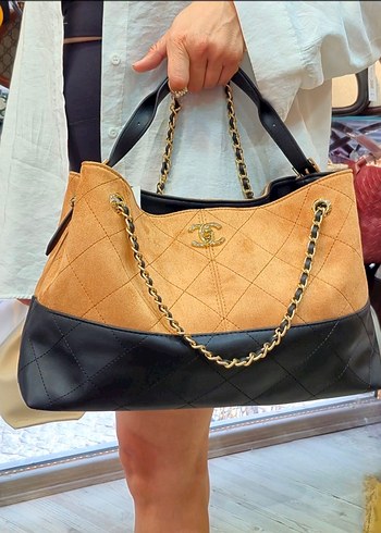  Beden Chanel Zincir Detaylı Bej Siyah Süet Kadın Çanta