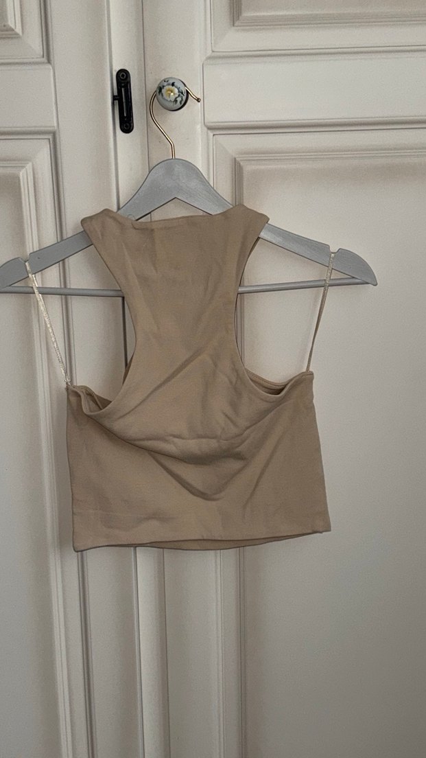 Bej Keten Yüksek Yakalı Kadın Atlet - Görsel 4