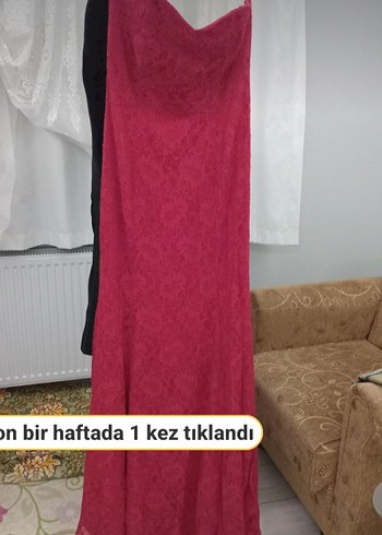 Abiye Kırmızı Inset Polyester Etiketli Ürün