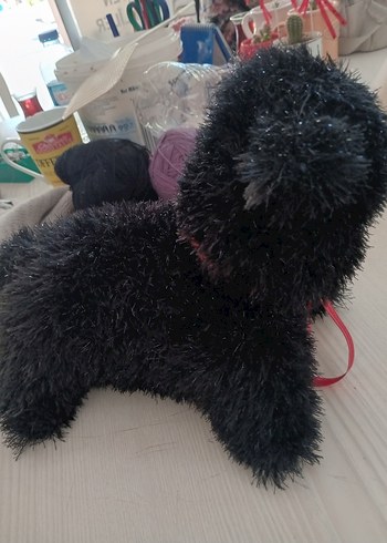  Beden Renkli Detaylı Siyah Peluş Kedi Oyuncak