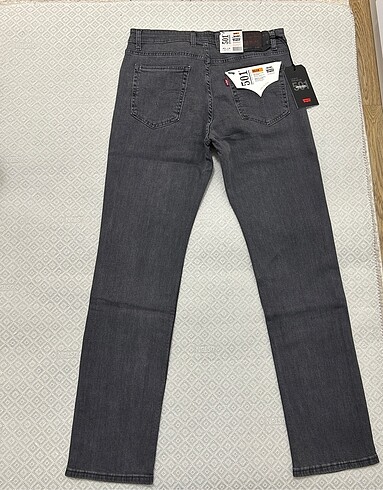 40 Beden lacivert Renk Levis Erkek Regular Kot Pantolon